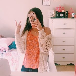 Meet your Posher, Anahi